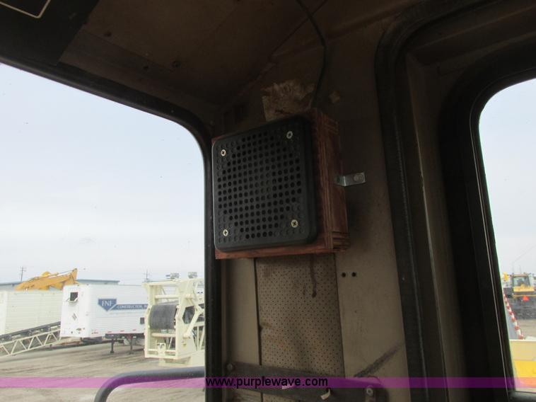 image for item A8679 1988 Komatsu WA500-1 wheel loader