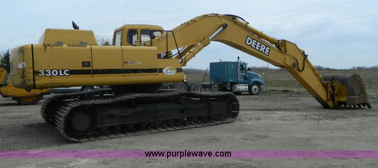 image for item AQ9481 1998 John Deere 330LC excavator
