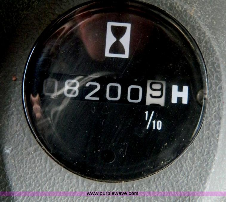 image for item AQ9481 1998 John Deere 330LC excavator