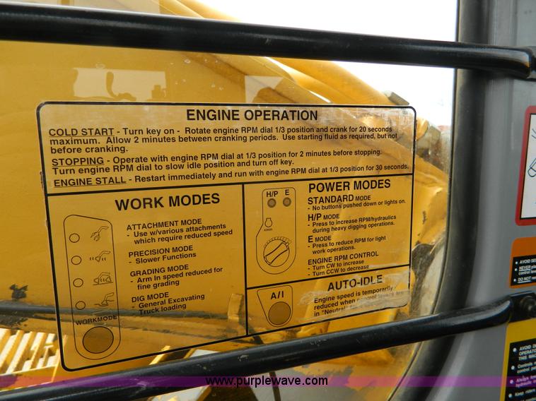 image for item AQ9481 1998 John Deere 330LC excavator