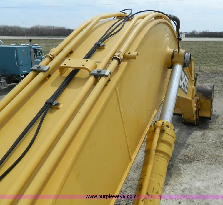 image for item AQ9481 1998 John Deere 330LC excavator