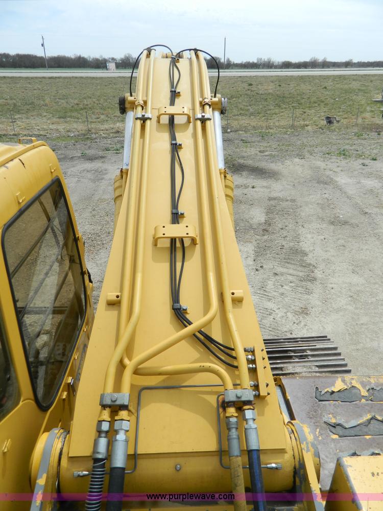 image for item AQ9481 1998 John Deere 330LC excavator