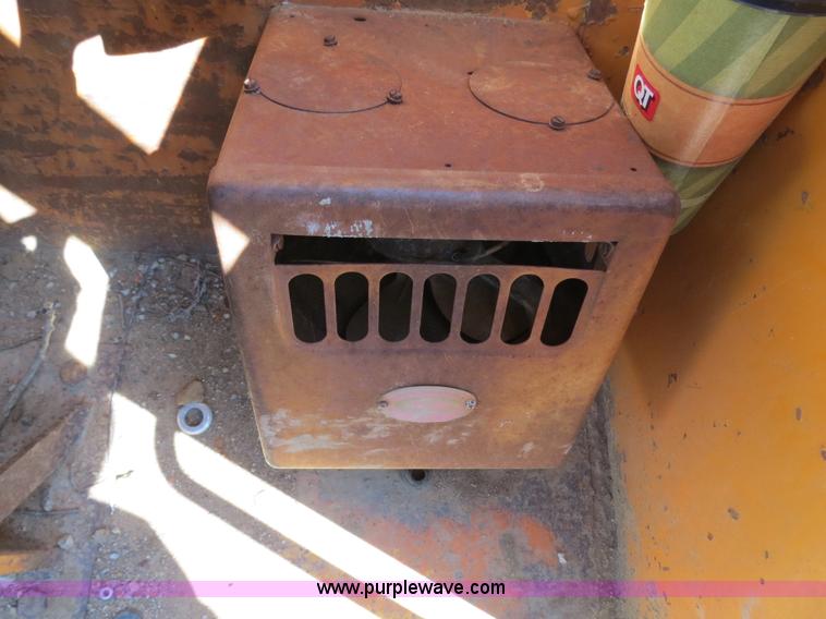 image for item B4898 Case W20 wheel loader