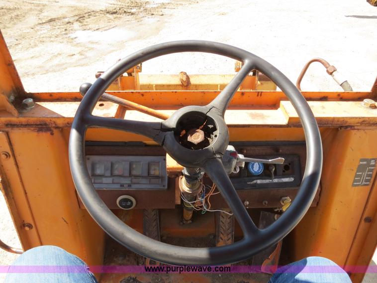 image for item B4898 Case W20 wheel loader