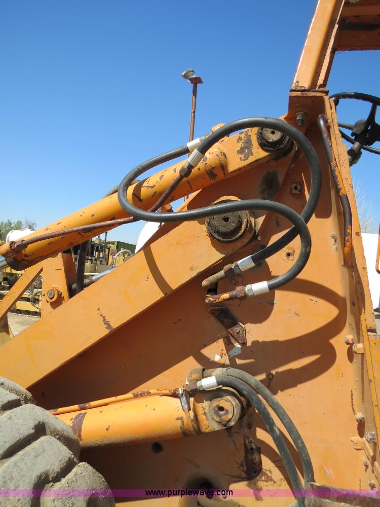 image for item B4898 Case W20 wheel loader