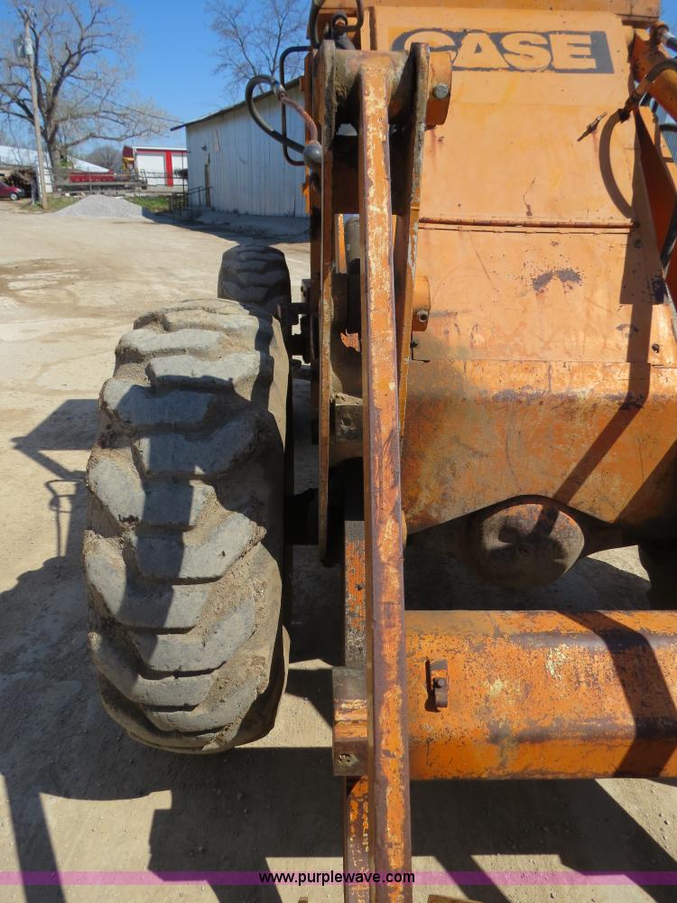 image for item B4898 Case W20 wheel loader