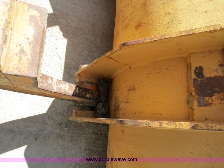 image for item B4898 Case W20 wheel loader