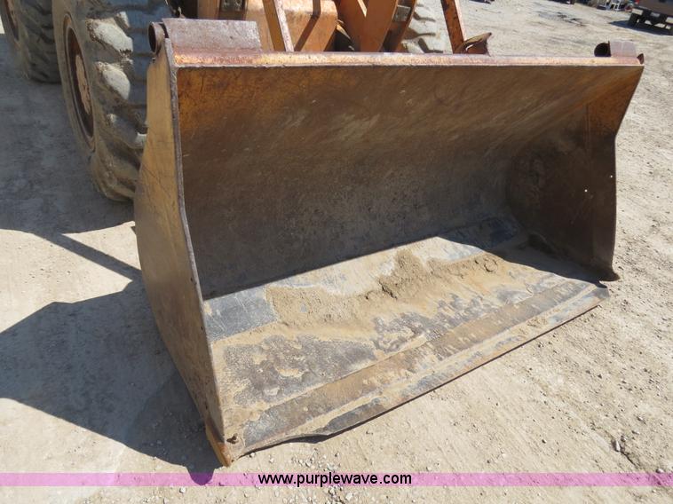 image for item B4898 Case W20 wheel loader