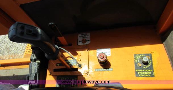 image for item C1961 2005 Rosco RB-48 broom