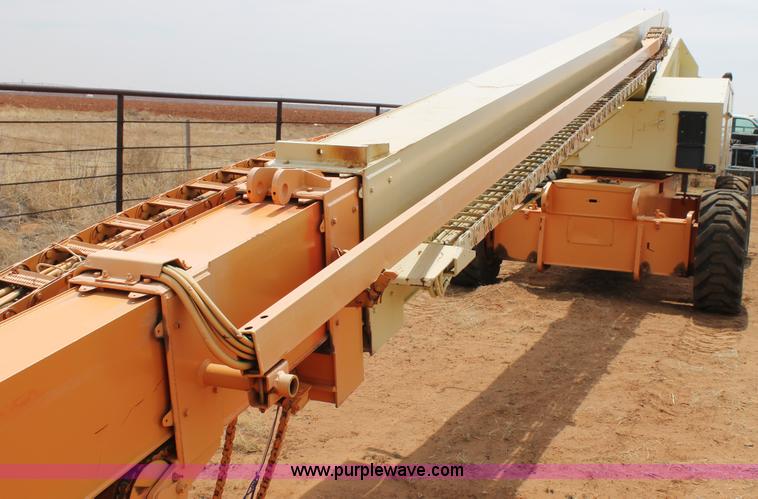 image for item C3808 1996 JLG 110HX boom lift