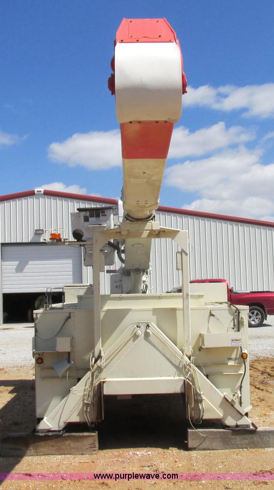 image for item D3955 Altec man lift