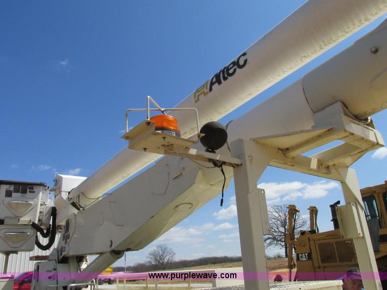 image for item D3955 Altec man lift