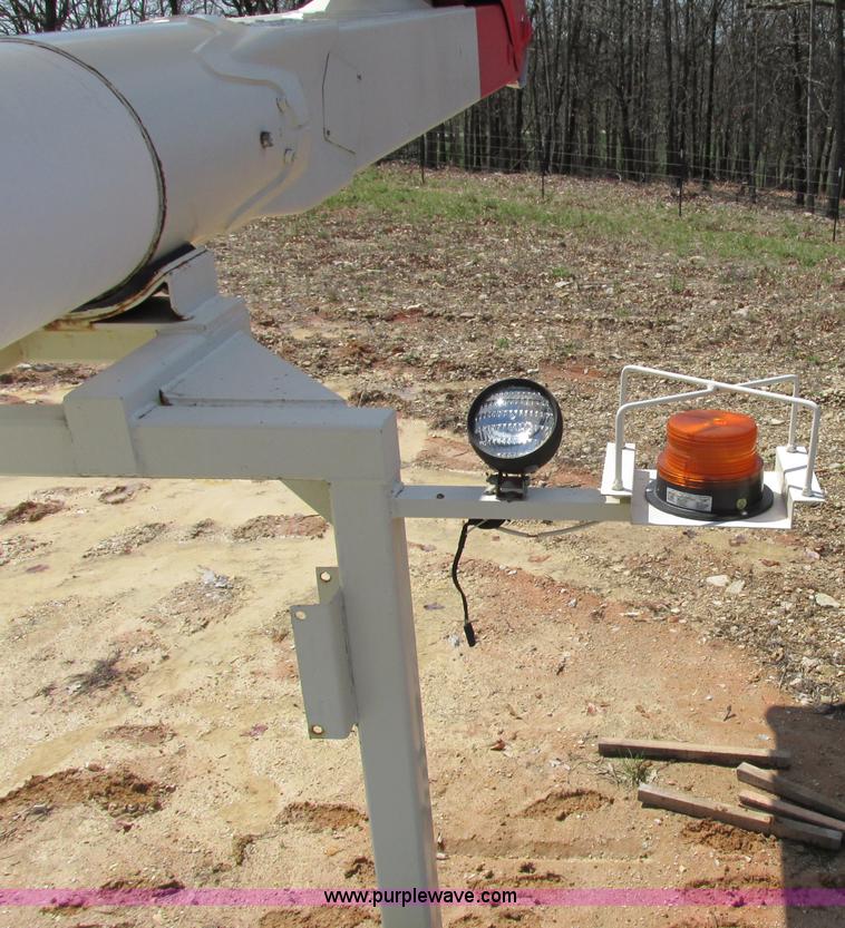 image for item D3955 Altec man lift