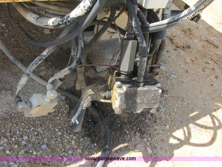 image for item D3955 Altec man lift