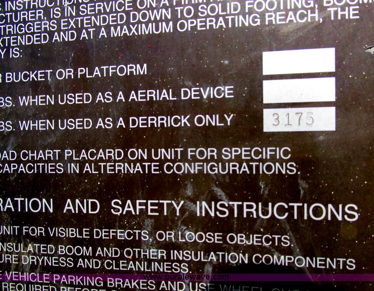 image for item D3958 2000 Teco A4H-45R-FT22-CTW0 derrick digger crane