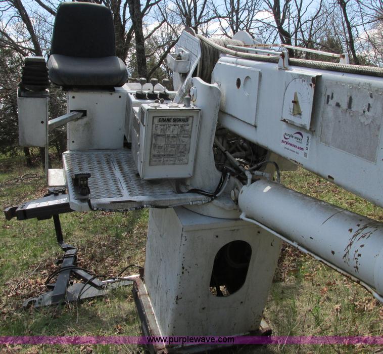 image for item D3958 2000 Teco A4H-45R-FT22-CTW0 derrick digger crane