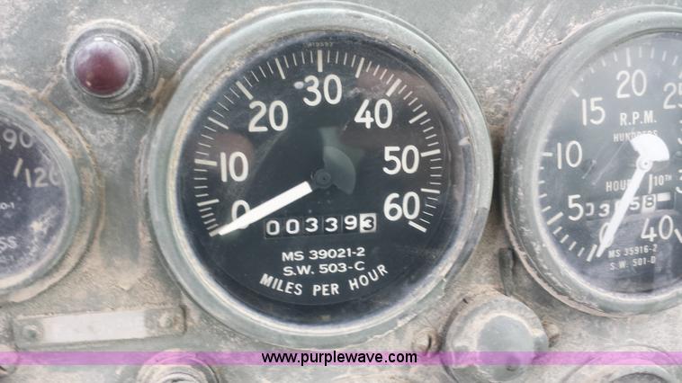 image for item D3960 American 2380 20 ton military crane