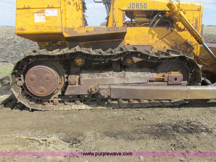 image for item E5436 John Deere 850E dozer