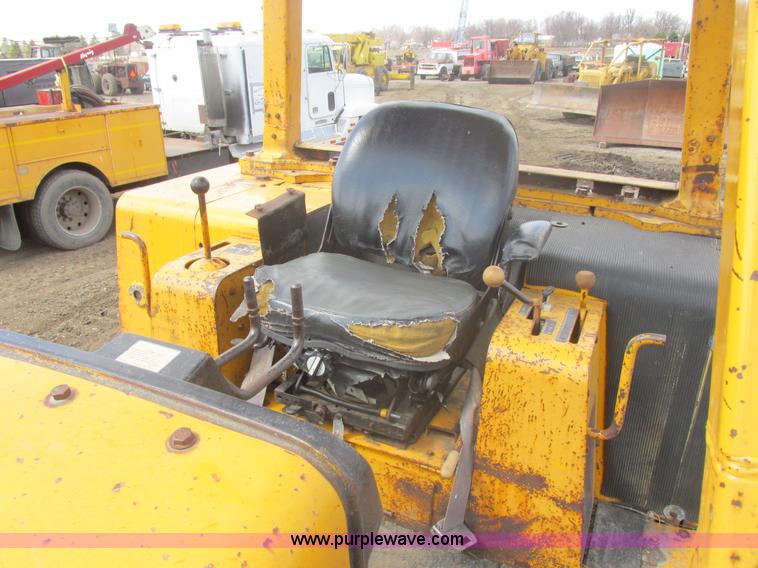 image for item E5436 John Deere 850E dozer