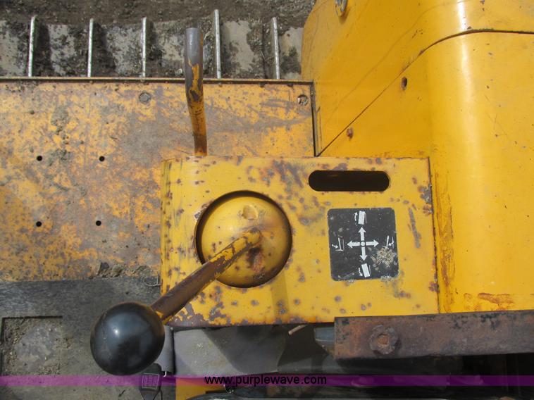 image for item E5436 John Deere 850E dozer