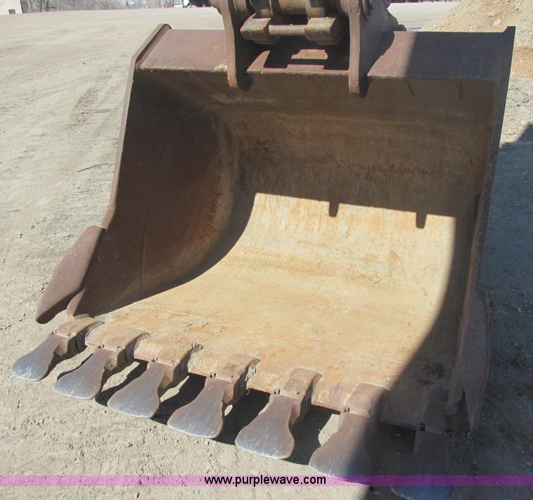 image for item E5453 2003 Hyundai Robex 450LC-3 excavator
