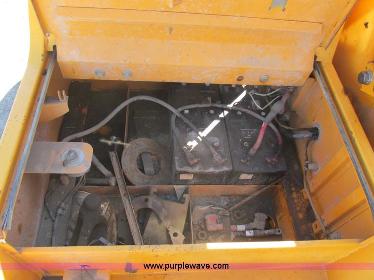 image for item E5453 2003 Hyundai Robex 450LC-3 excavator