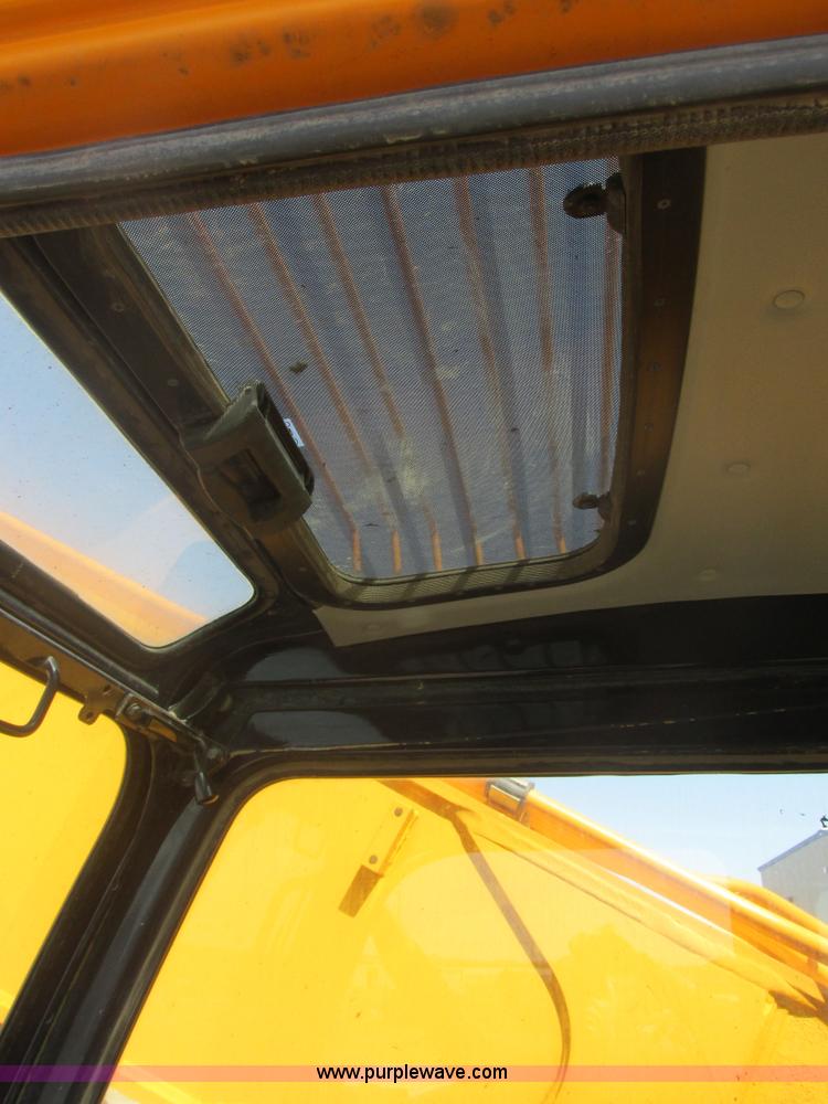 image for item E5453 2003 Hyundai Robex 450LC-3 excavator