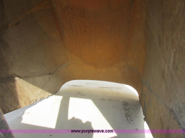 image for item E5455 EBI sand bucket