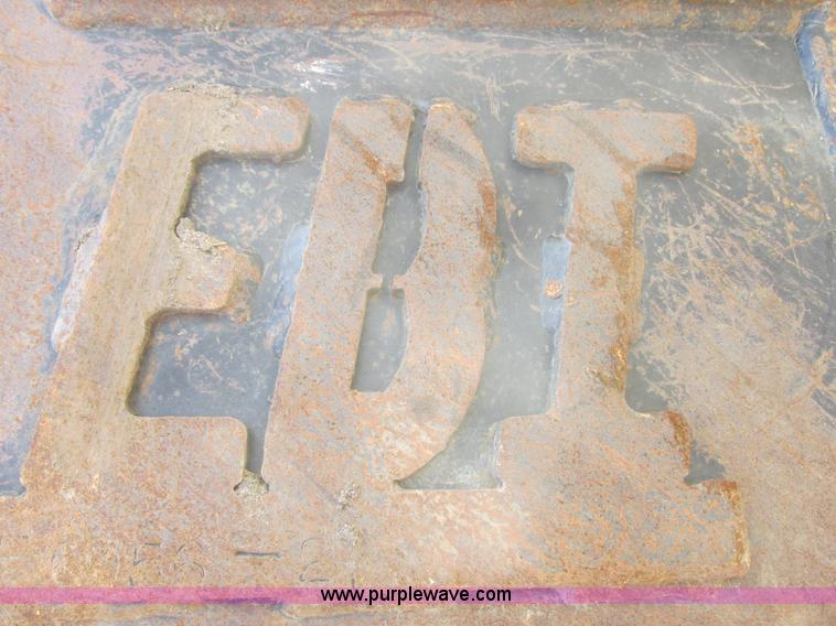 image for item E5455 EBI sand bucket