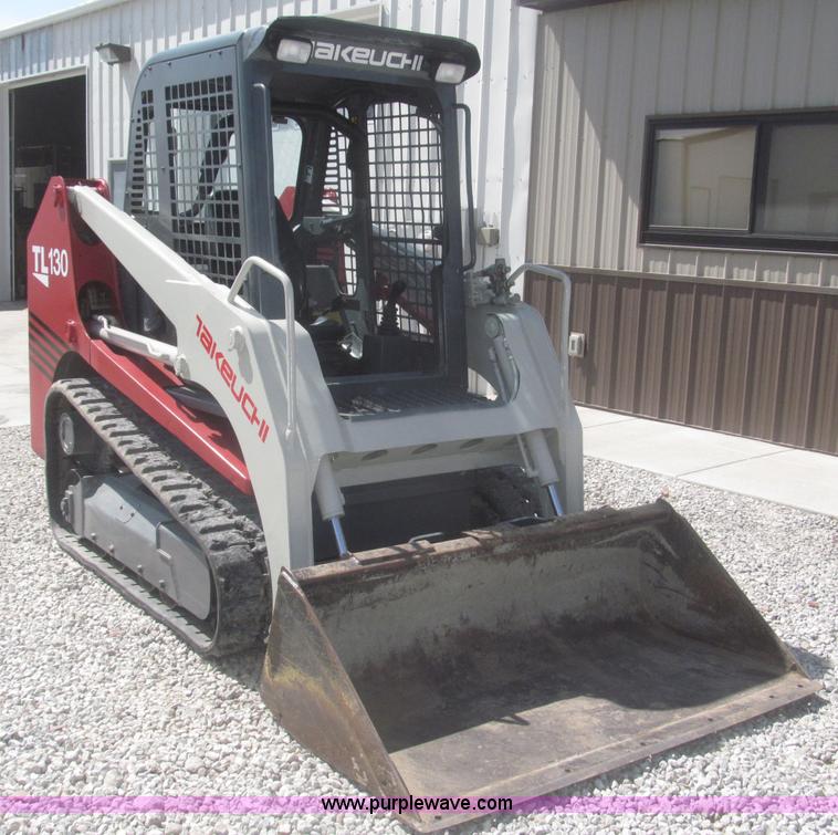 image for item F7349 2005 Takeuchi TL130 skid steer