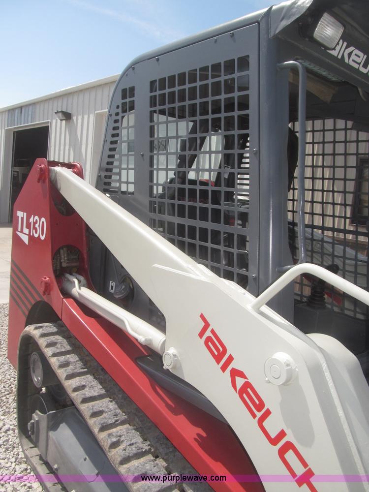 image for item F7349 2005 Takeuchi TL130 skid steer
