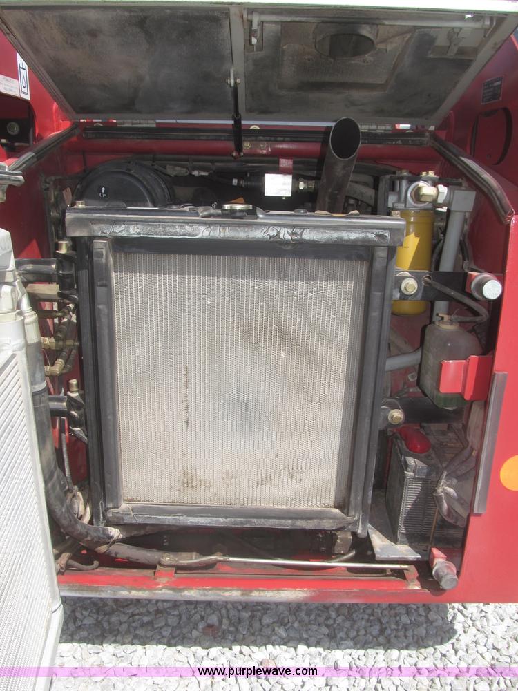 image for item F7349 2005 Takeuchi TL130 skid steer