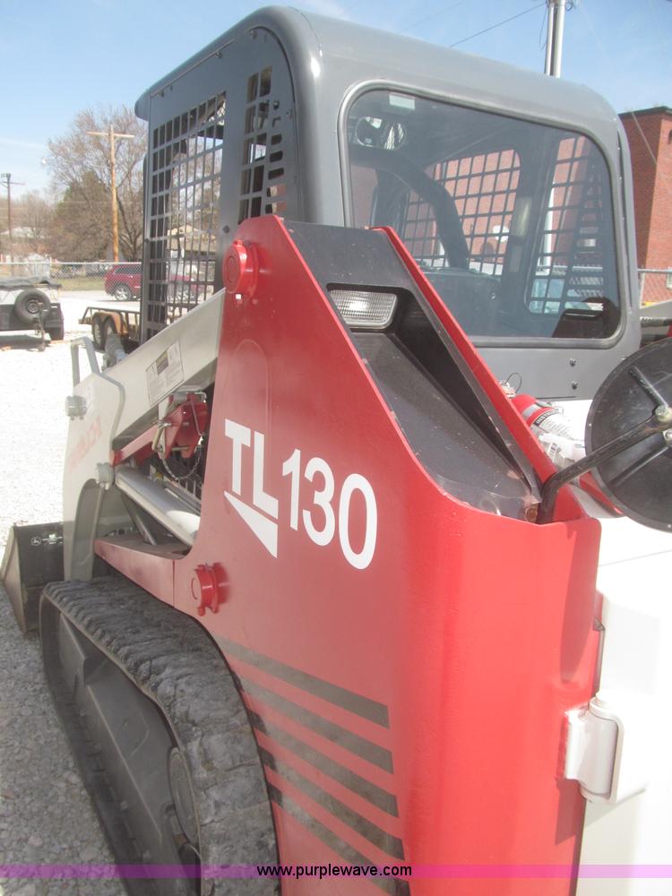 image for item F7349 2005 Takeuchi TL130 skid steer