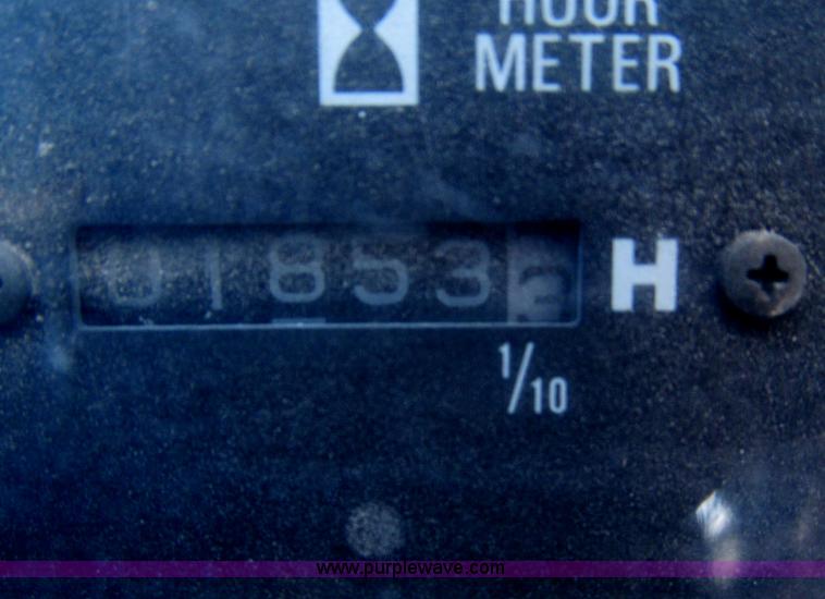 image for item F7349 2005 Takeuchi TL130 skid steer