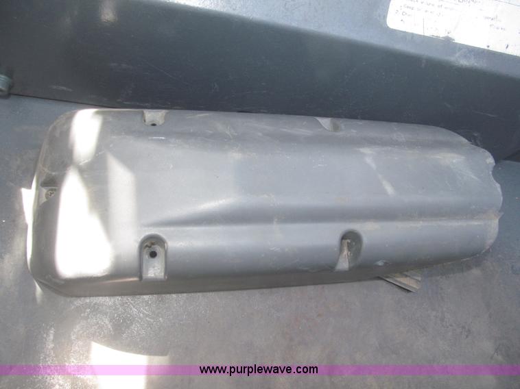 image for item F7349 2005 Takeuchi TL130 skid steer