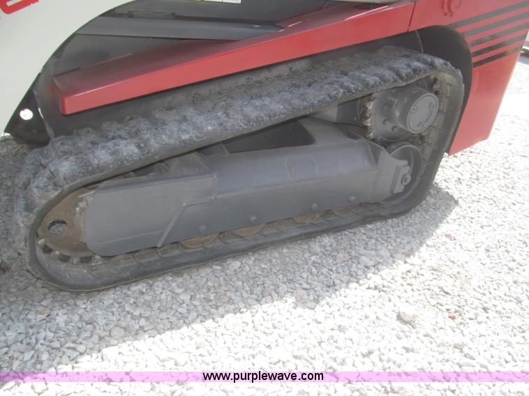 image for item F7349 2005 Takeuchi TL130 skid steer