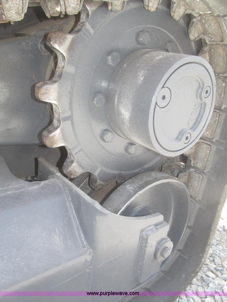 image for item F7349 2005 Takeuchi TL130 skid steer