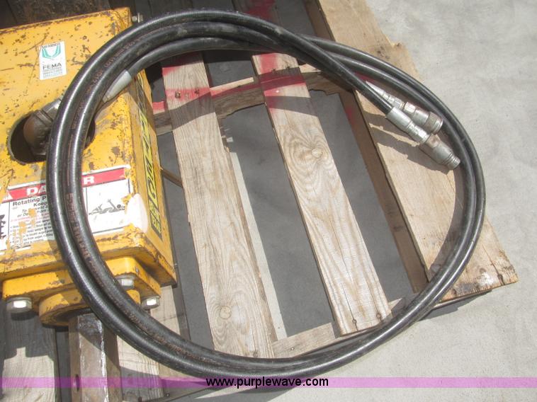 image for item F7350 Belltec 18" auger