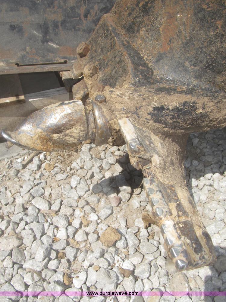 image for item F7350 Belltec 18" auger