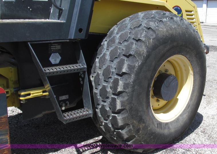 image for item G2349 2005 Hypac C-840-C vibratory articulated single drum roller