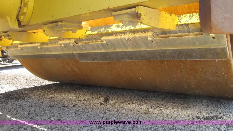image for item G2349 2005 Hypac C-840-C vibratory articulated single drum roller