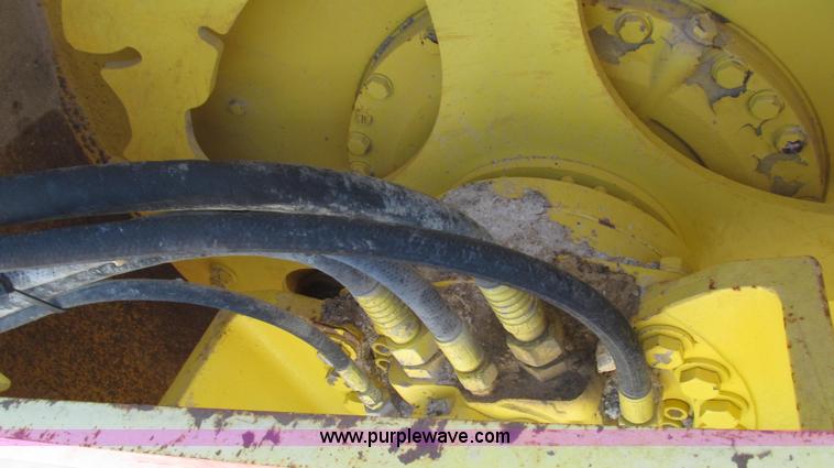 image for item G2349 2005 Hypac C-840-C vibratory articulated single drum roller