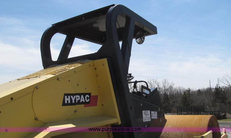 image for item G2349 2005 Hypac C-840-C vibratory articulated single drum roller