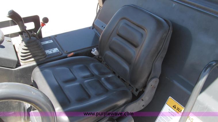 image for item G2349 2005 Hypac C-840-C vibratory articulated single drum roller