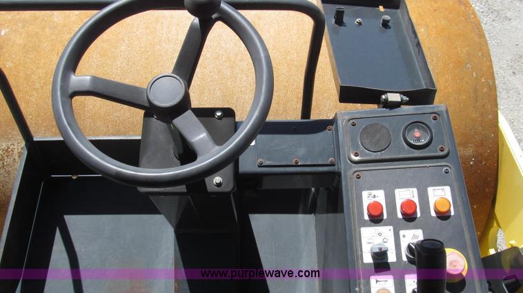 image for item G2349 2005 Hypac C-840-C vibratory articulated single drum roller