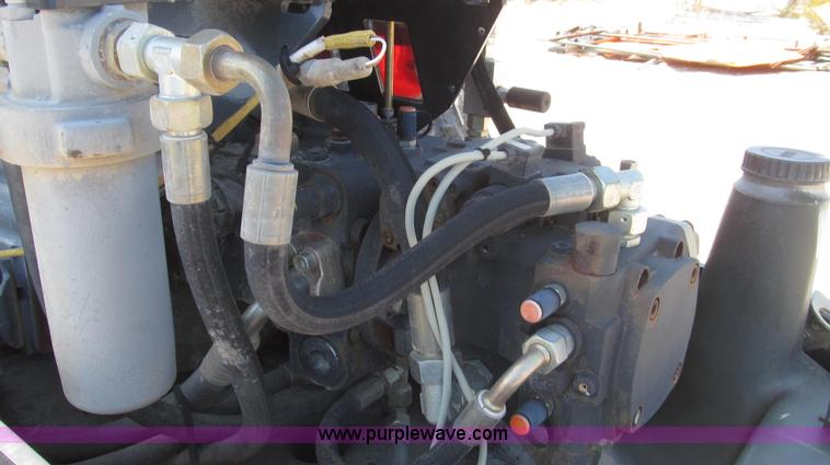 image for item G2349 2005 Hypac C-840-C vibratory articulated single drum roller