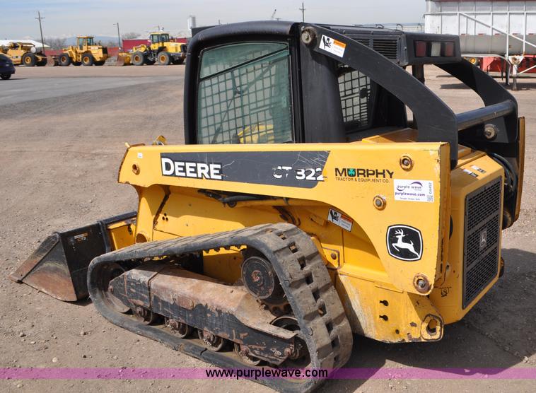 image for item G6452 2009 John Deere CT322 skid steer