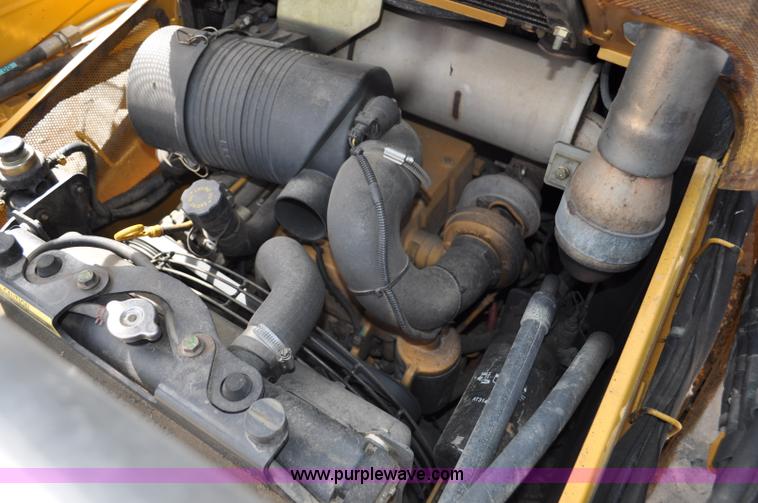 image for item G6452 2009 John Deere CT322 skid steer