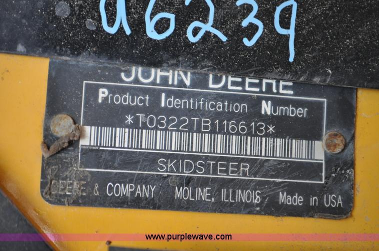 image for item G6452 2009 John Deere CT322 skid steer