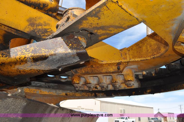 image for item G6455 1989 John Deere 772BH motor grader